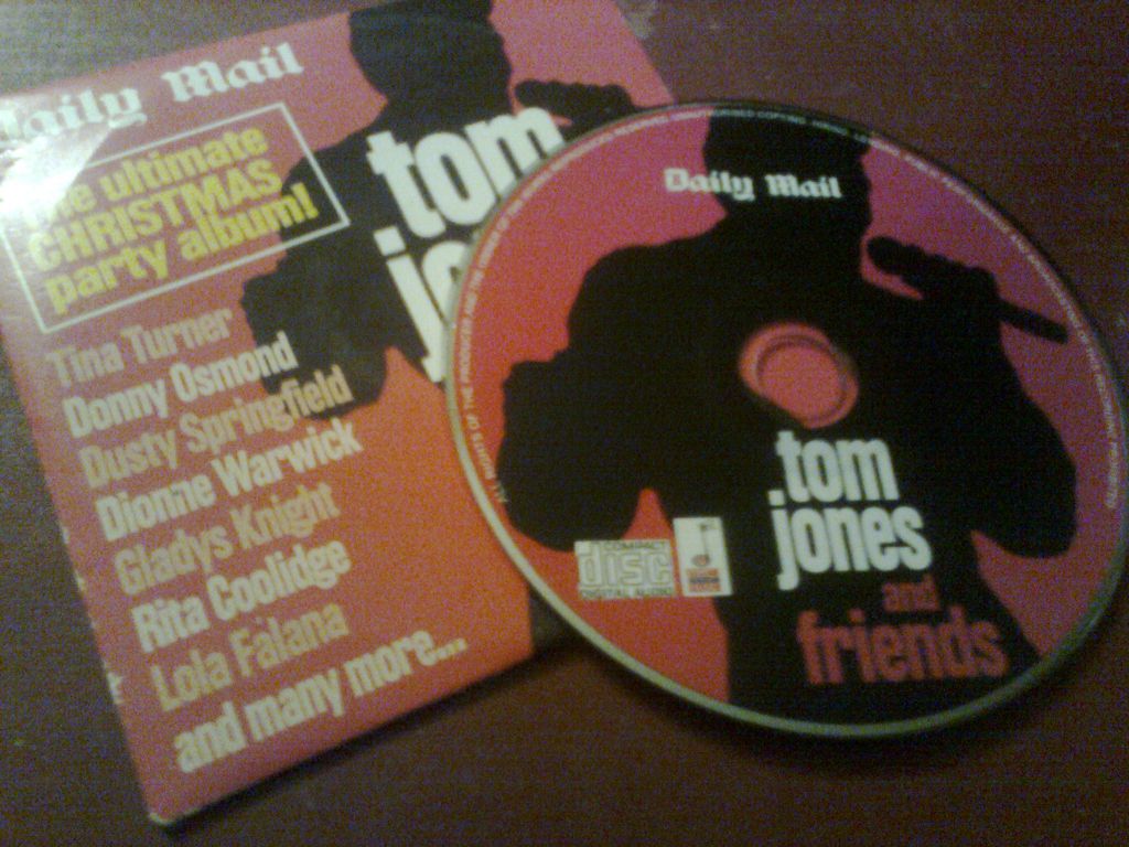 Tom Jones And Friends CD фирменный б/у - фото фото фото 2