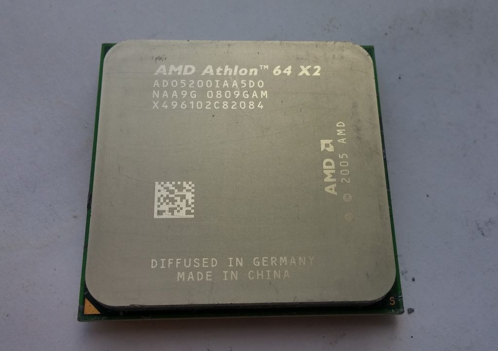 socket AM2 AMD Athlon 64 X2 5000+ 2.50GHz/1024MB/65W ADO5000IAA5DO Вживане - фото фото фото 0