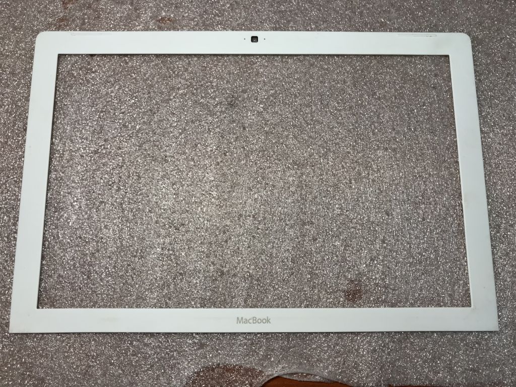 Apple Macbook A1181 13" Рамка матрицы - фото фото фото 0