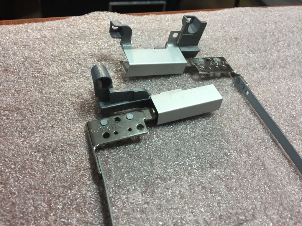 HP 8540p петли матрицы + заглушки - фото фото фото 2