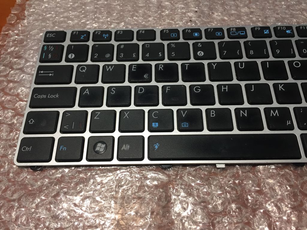 ASUS UL50V клавиатура - фото фото фото 1