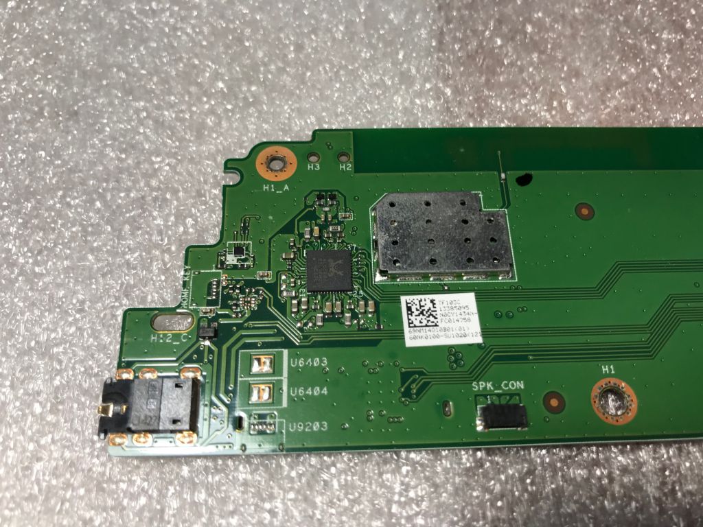 ASUS K010 Дополнительная плата с 3.5 разъемом и микрофоном - фото фото фото 3