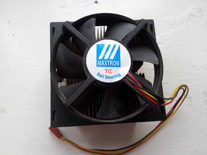 Мідний кулер Maxtron для AMD Athlon Duron Socket A - фото фото фото 0