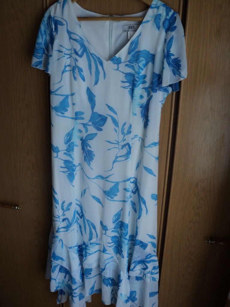 Платье размер 50-52 - фото фото фото 2