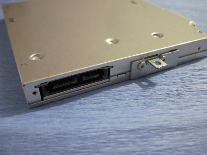 DVD-RW DS-8A4S SATA - фото фото фото 3