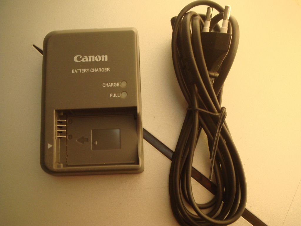 Зарядное Canon CB-2LZE . для аккумулятора Canon NB-7L. ОРИГИНАЛ 100%. - фото фото фото 0