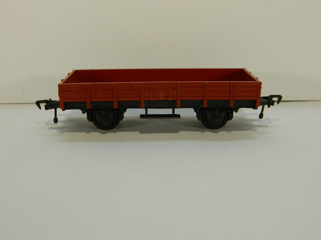 Платформа. FLEISCHMANN 1:87 H0  (16.05)*. - фото фото фото 1