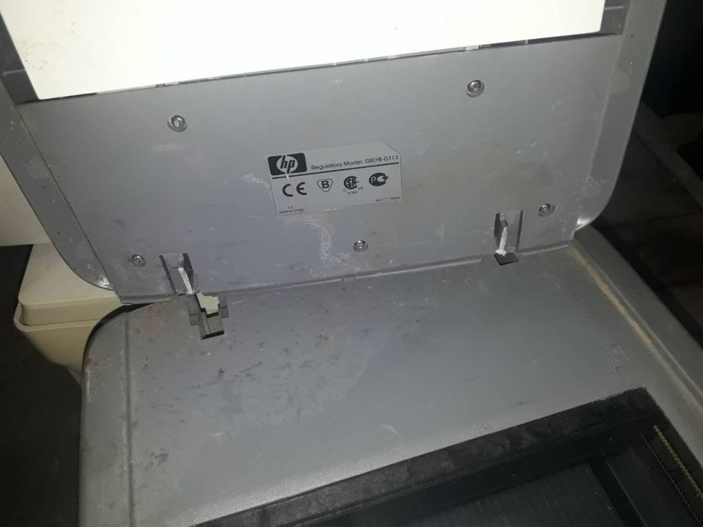 Планшетный А4 сканер с встроенным слайд-модулем HP ScanJet 5530 - фото фото фото 2