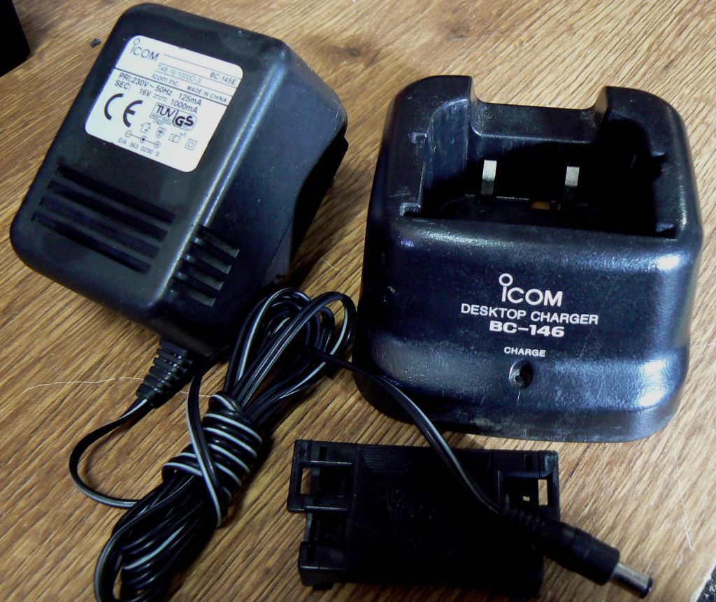 Зарядка Icom BC-146 - фото фото фото 0