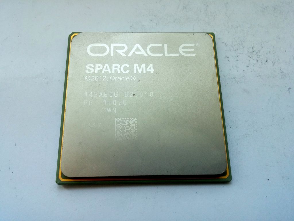 Суперпроцессор 6C / 48HT Sun Oracle Sparc M4 3.00GHz/48MB/200W socket 2395 LGA Вживане - фото фото фото 0