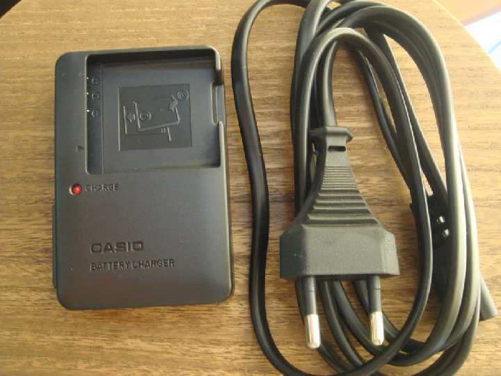 Зарядное Casio BC-120L для Casio NP-120. - фото фото фото 0