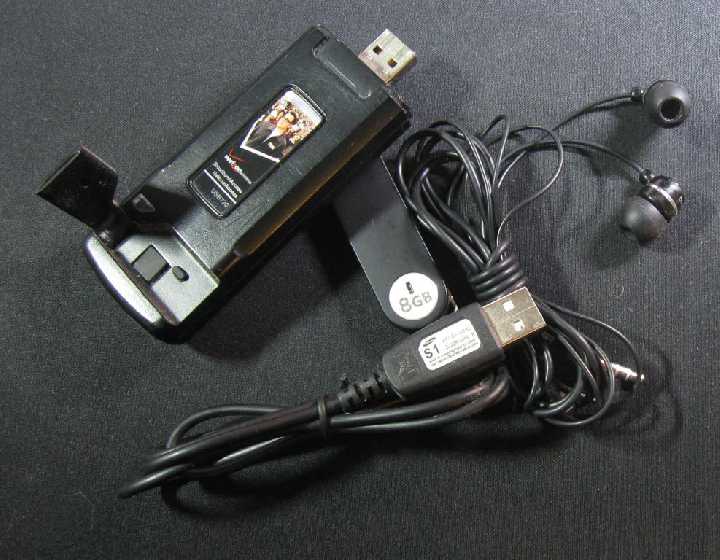 Модем USB 720  Кабель USB Samsung  Наушники - фото фото фото 1