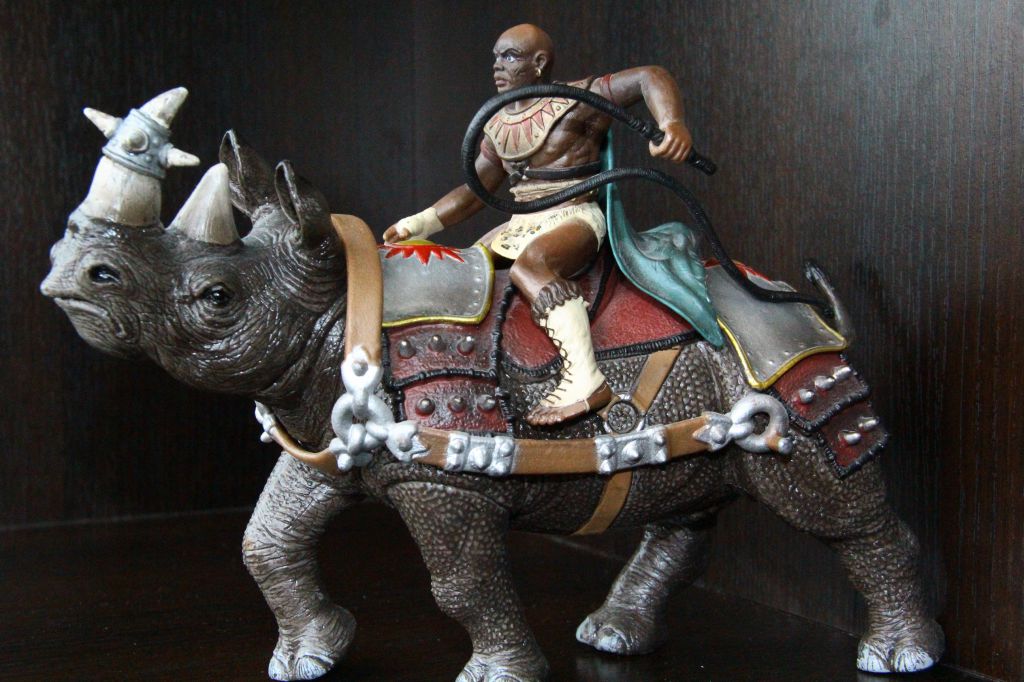 боевой носорог    ( SCHLEICH ) 1:18 - фото фото фото 9
