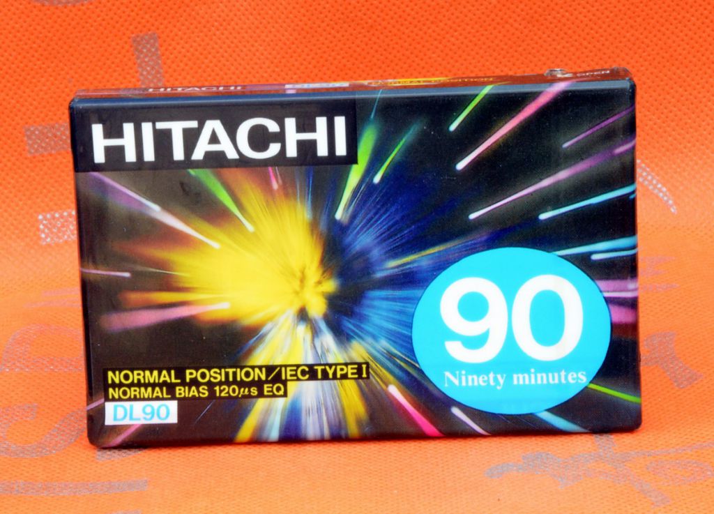 Аудио кассета Hitachi DL90  запечатана - фото фото фото 0