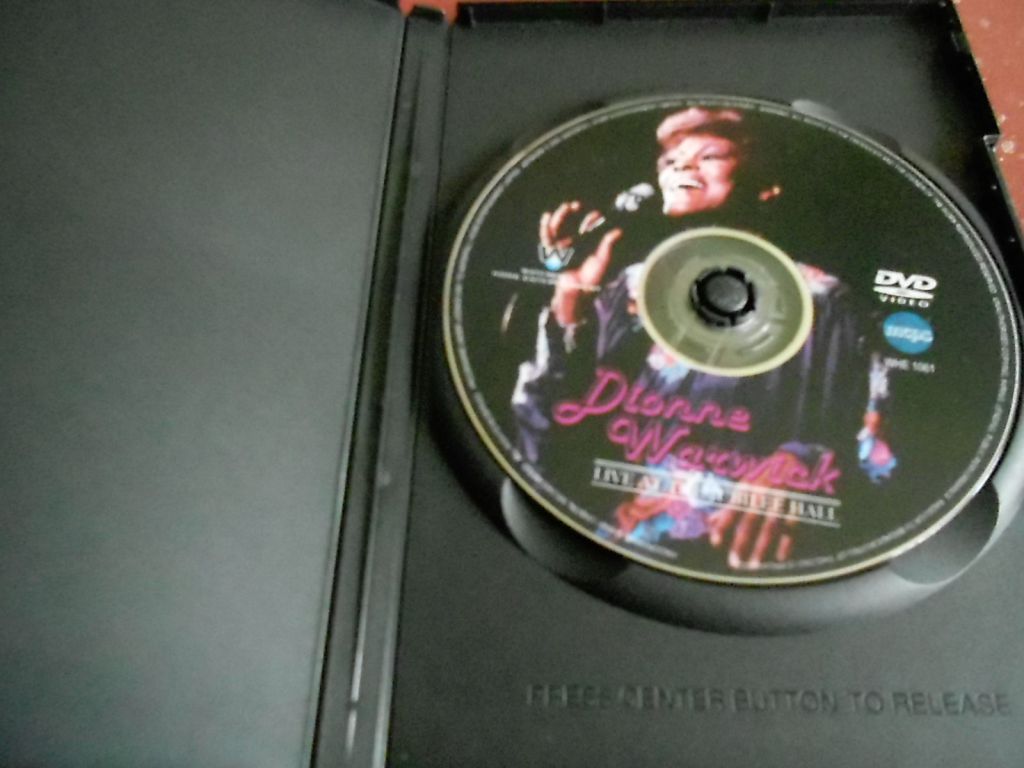 Dionne Warwick Live In Concert DVD фирменный б/у - фото фото фото 2