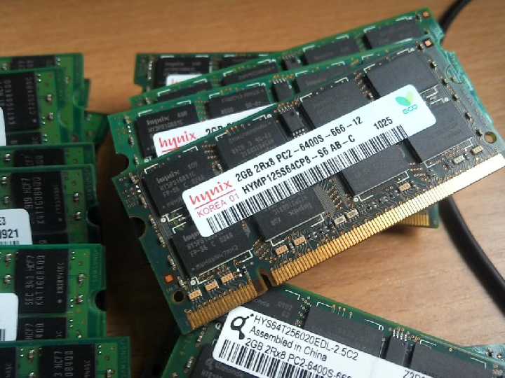 2GB (одним модулем) DDR2 800MHz SO-DIMM - оперативная память для ноутбука - фото фото фото 4