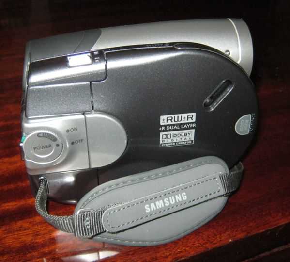 видеокамера цифровая Samsung 161 на DVD дисках - фото фото фото 1