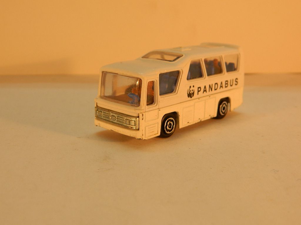 Автобус, Pandabus. MAJORETTE 1:87 H0  (31728) . - фото фото фото 0