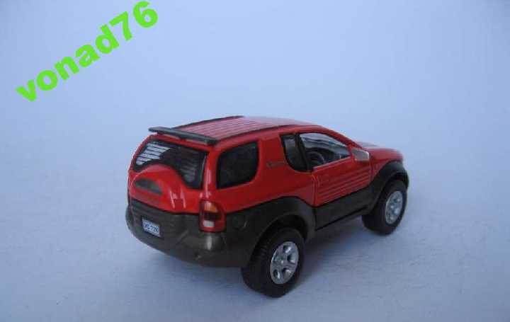 1/43 ISUZU VEHI CROSS. Cararama. РАННЯЯ. - фото фото фото 2