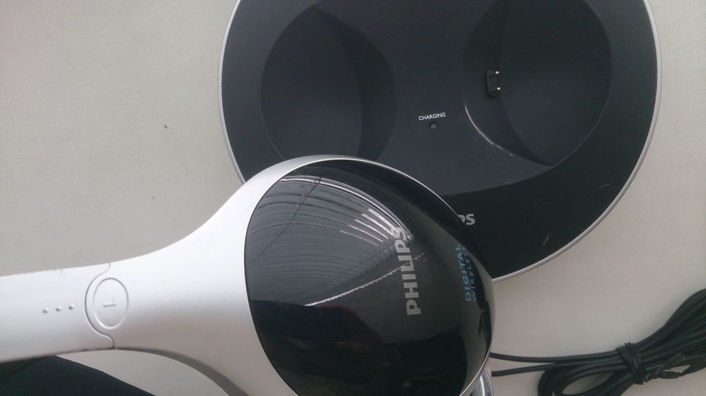 БЕСПРОВОДНЫЕ НАУШНИКИ  PHILIPS SHD8700 DIGITAL  999 ГРН - фото фото фото 3