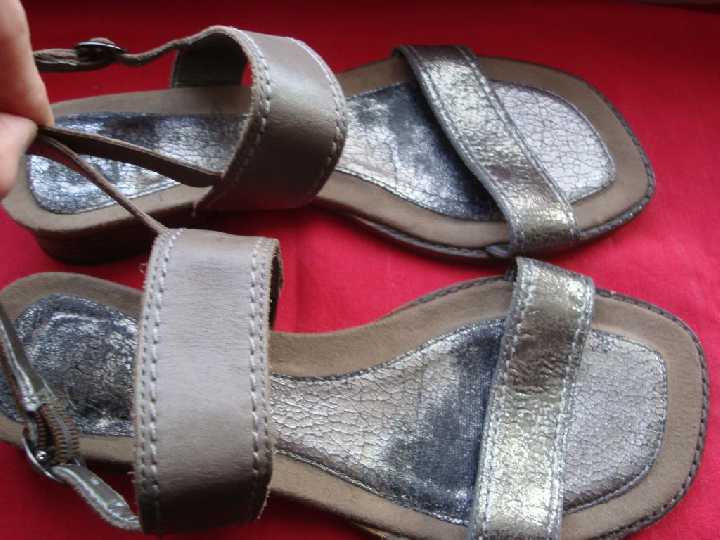Стильные кожаные босоножки Clarks.Англия 37р - фото фото фото 2