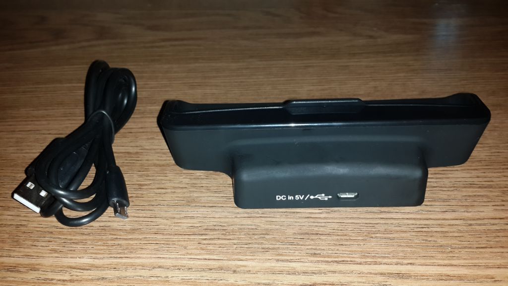 Док-станция для BlackBerry Z10 + Micro-USB кабель  (УЦЕНКА) - фото фото фото 3