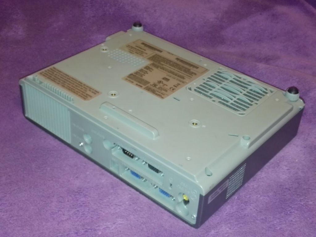 3LCD Проектор Hitachi CP-X253   (маленький+легкий - но настоящий) - фото фото фото 2
