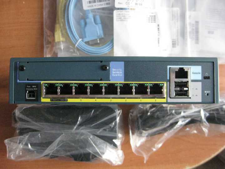 Межсетевой экран Cisco ASA5505-SEC-BUN-K9 - фото фото фото 2