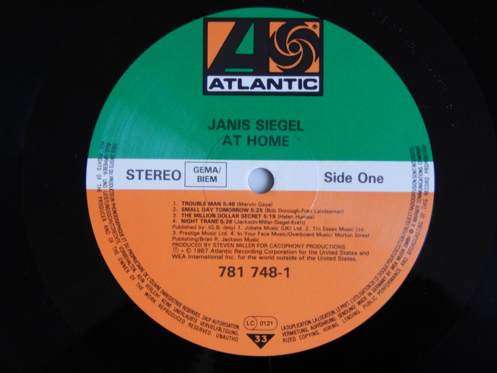 Janis Siegel ‎– At Home  (Atlantic ‎– 781 748-1, Europe) NM-NM- - фото фото фото 2