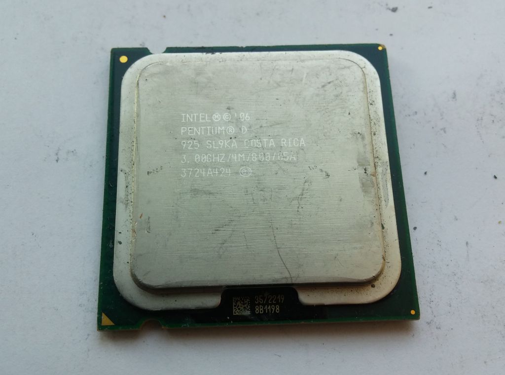 2х ядерный процессор Pentium® D 925 3.00GHz/4M/800  LGA775 Вживане - фото фото фото 2