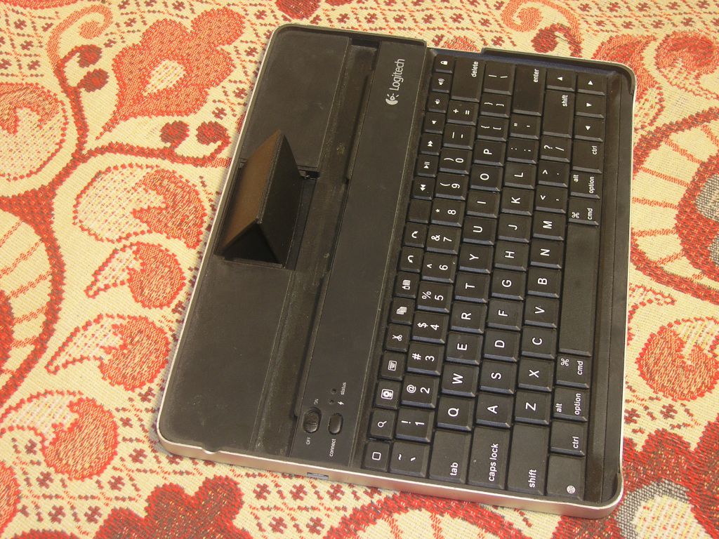 Bluetooth клавиатура Logitech ZAGG для Ipad и не только - фото фото фото 3