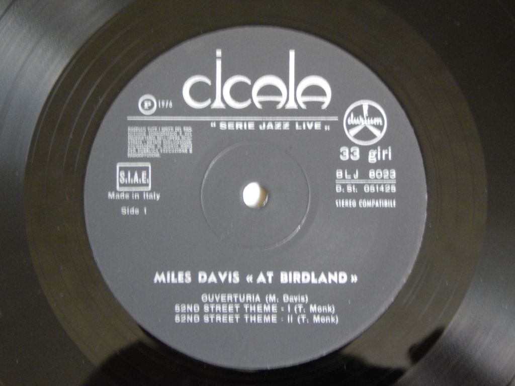 Miles Davis ‎– At Birdland   (Durium ‎– BLJ 8023, Italy) EX+/EX+ - фото фото фото 2