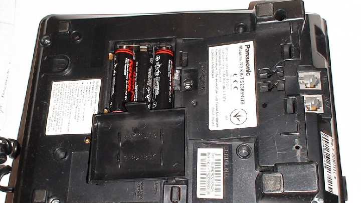 Проводной телефон Panasonic KX-TS2365RUВ чёрный - фото фото фото 5