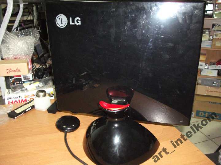 Монитор 19" LG L1900J без матрицы - фото фото фото 1