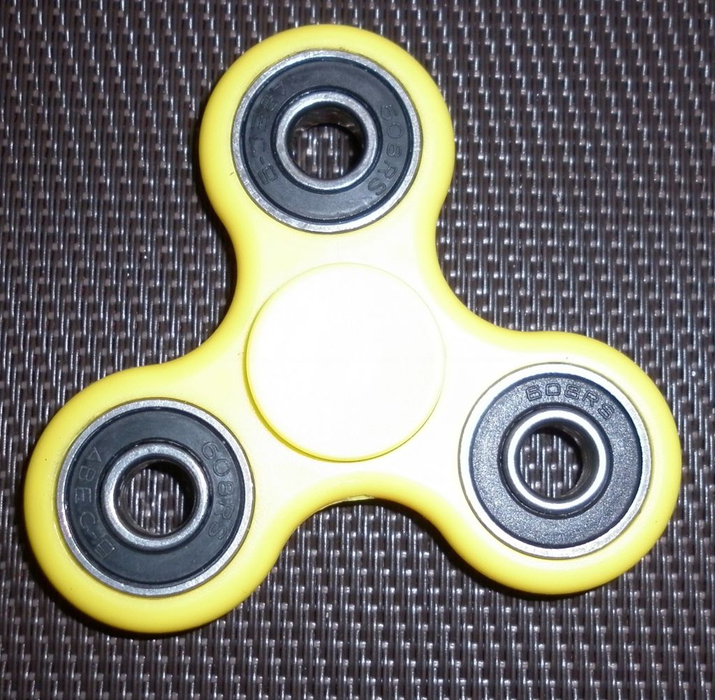 Спінер (спиннер, spinner). Ручна дзиґа - антистрес. 3-пелюстковий - фото фото фото 4