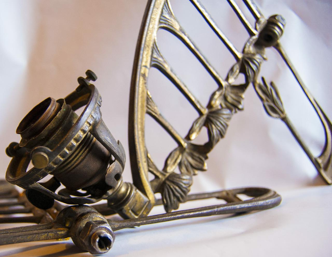 Чугунное бра. 19век - фото фото фото 6