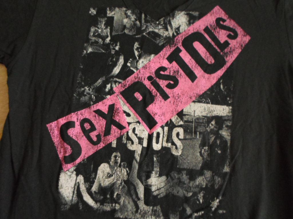 Sex Pistols       (M) - фото фото фото 0