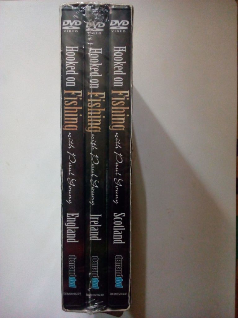 3 DVD Box Set -  Hooked On Fishing With Paul Young - фото фото фото 2