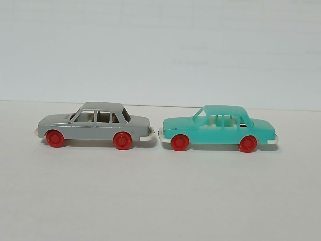 Автомобіль WARTBURG 353 set х2. ESPEWE/PERMOT/PIKO 1:87 H0  (71041). - фото фото фото 2