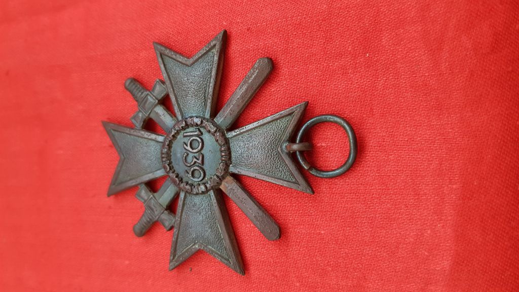 Kriegsverdienstkreuz mit Schwertern, 2. Klasse, KVK - фото фото фото 8