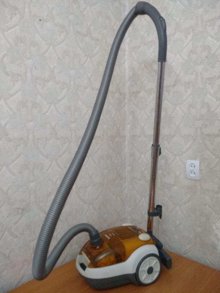 Пылесос Zelmer Voyager Twix ZVC332ST на запчасти - фото фото фото 0