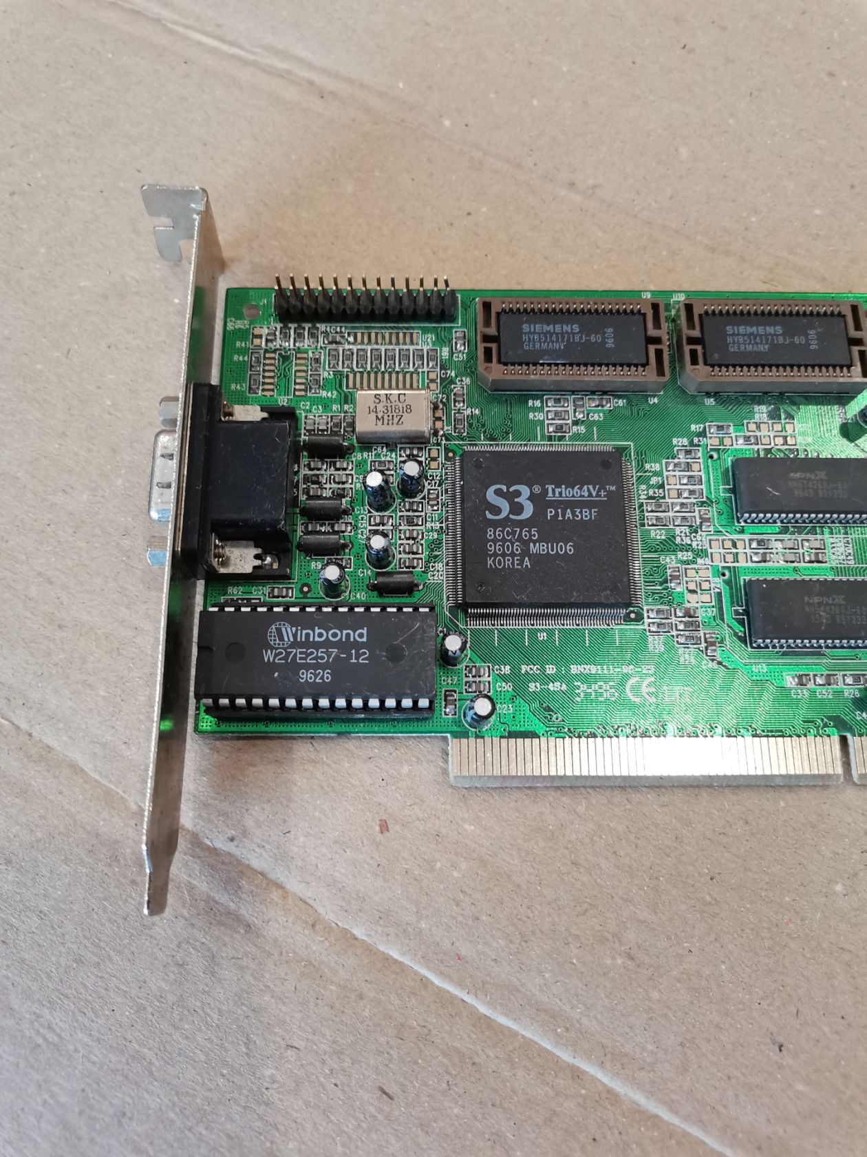 Видеокарта S3 Trio64V+ P1A3BF 86C76 PCI - фото фото фото 4