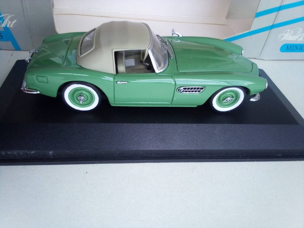 1/43 Minichamps BMW 507 Cabriolet Soft Top - фото фото фото 6