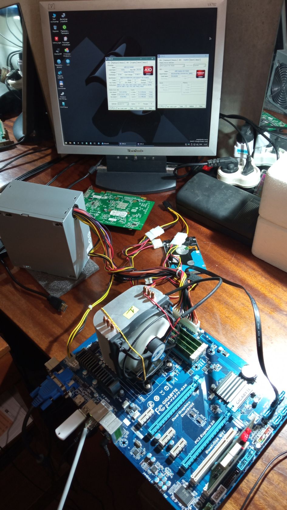 Материнська плата Gigabyte GA-F2A75-D3H                                                                           (sFM2, AMD A75, PCI-E x16) - фото фото фото 4