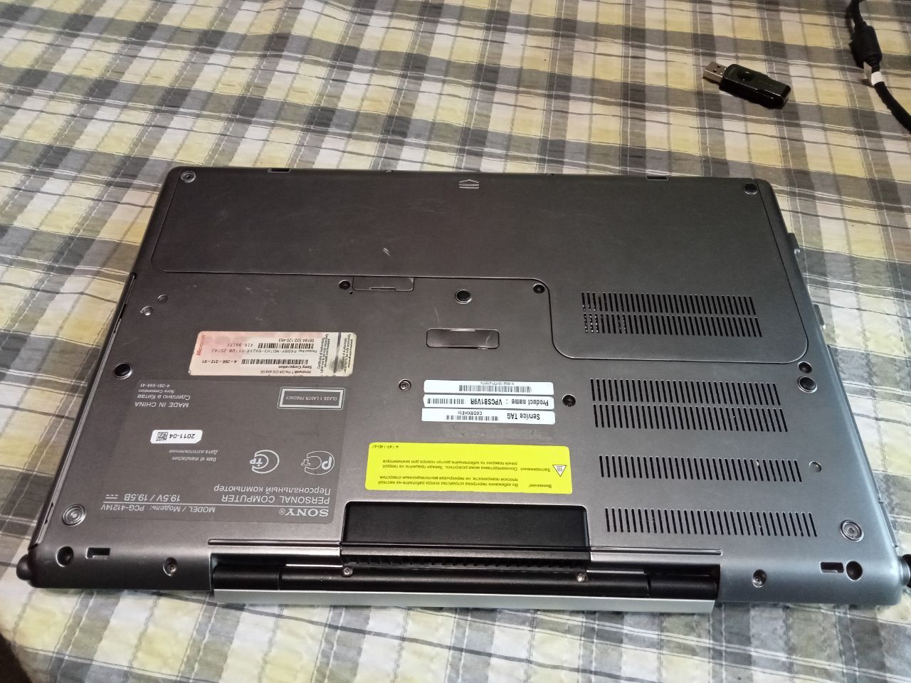 Ноутбук Sony VAIO PCG-41214v   (i5- 6Gb | 256Gb SSD) - фото фото фото 3