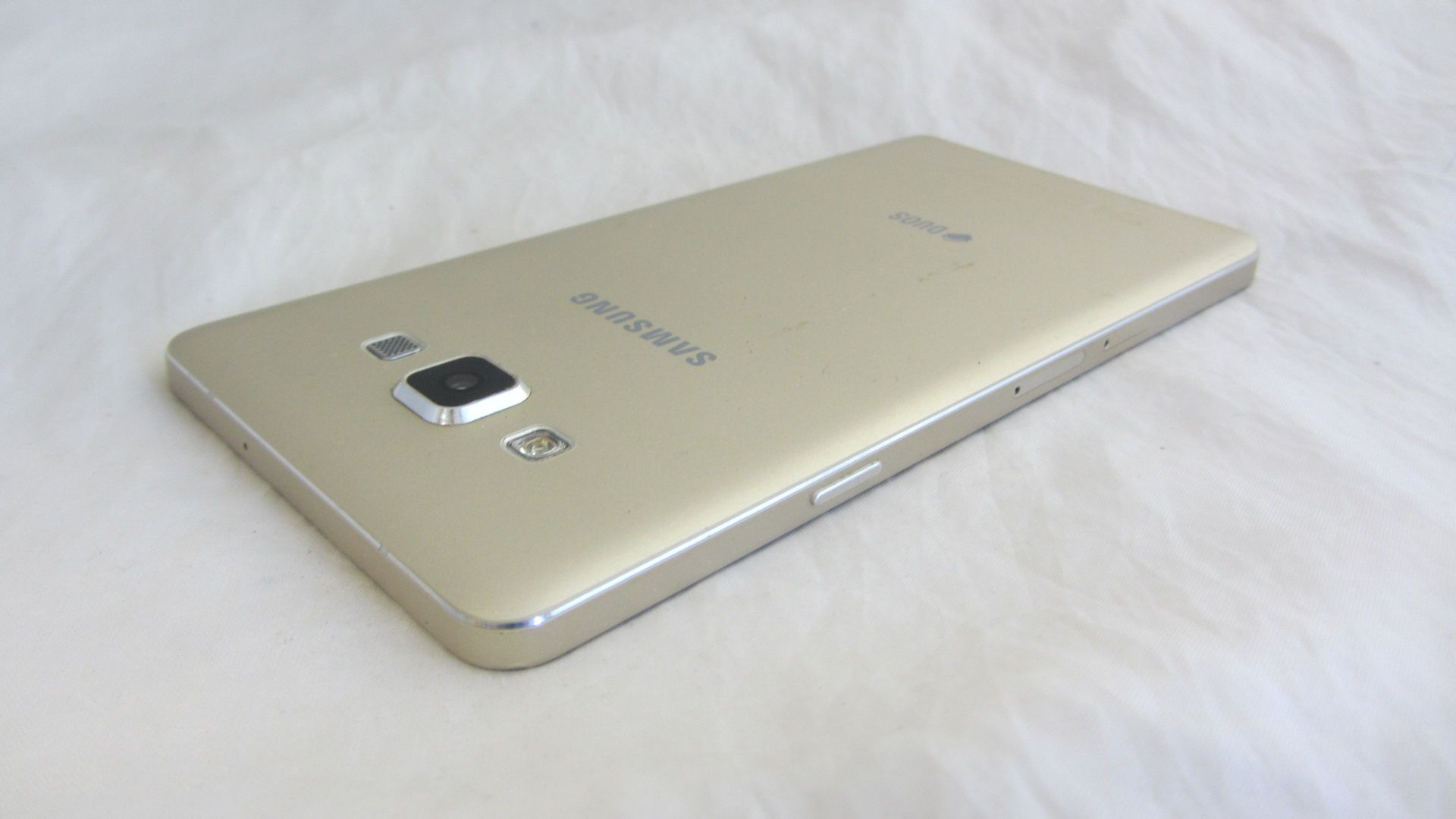 Samsung Galaxy A7 A700H/DS Gold  - фото фото фото 5