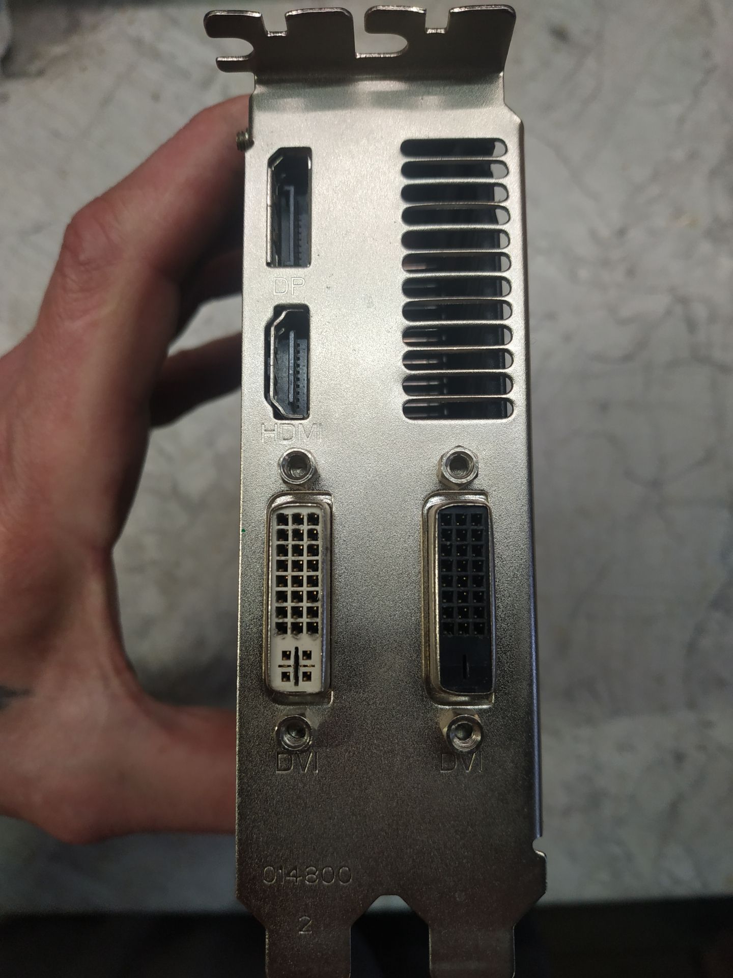 Видеокарта Radeon HD 6870 1Gb DDR5 - фото фото фото 2