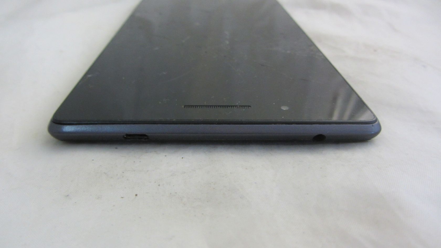 Планшет Lenovo Tab 7 Essential TB-7304X LTE NBC Black - фото фото фото 2