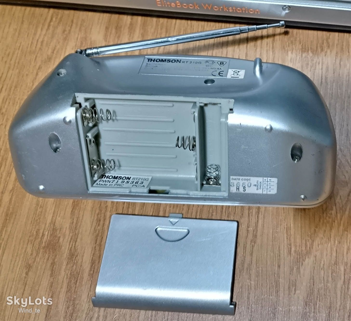 Портативне радіо - годинник Thomson RT 210G  (FM/AM, будильник) автономне - фото фото фото 5