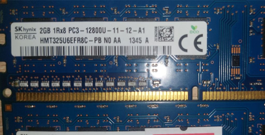 Оперативна пам'ять SK hynix DDR3 2GB 1600MHz   (HMT325U6EFR8C-PB) PC3-12800U-11-12-A1 Б/В код.6542 - фото фото фото 1